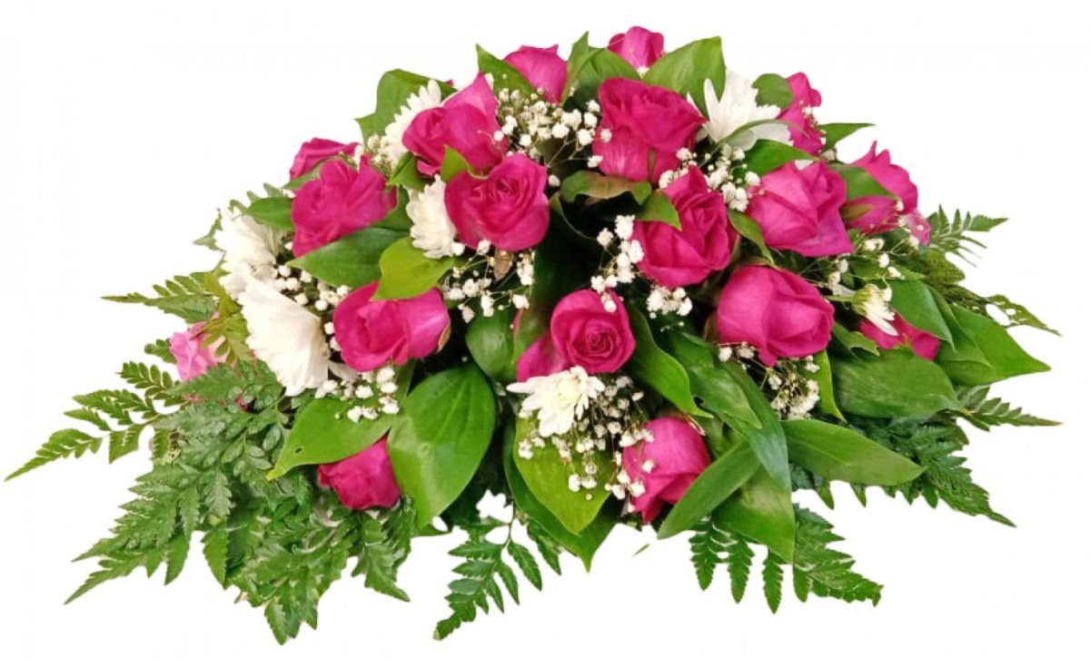 Композиция на гроб с розовыми розами и хризантемами 50 см