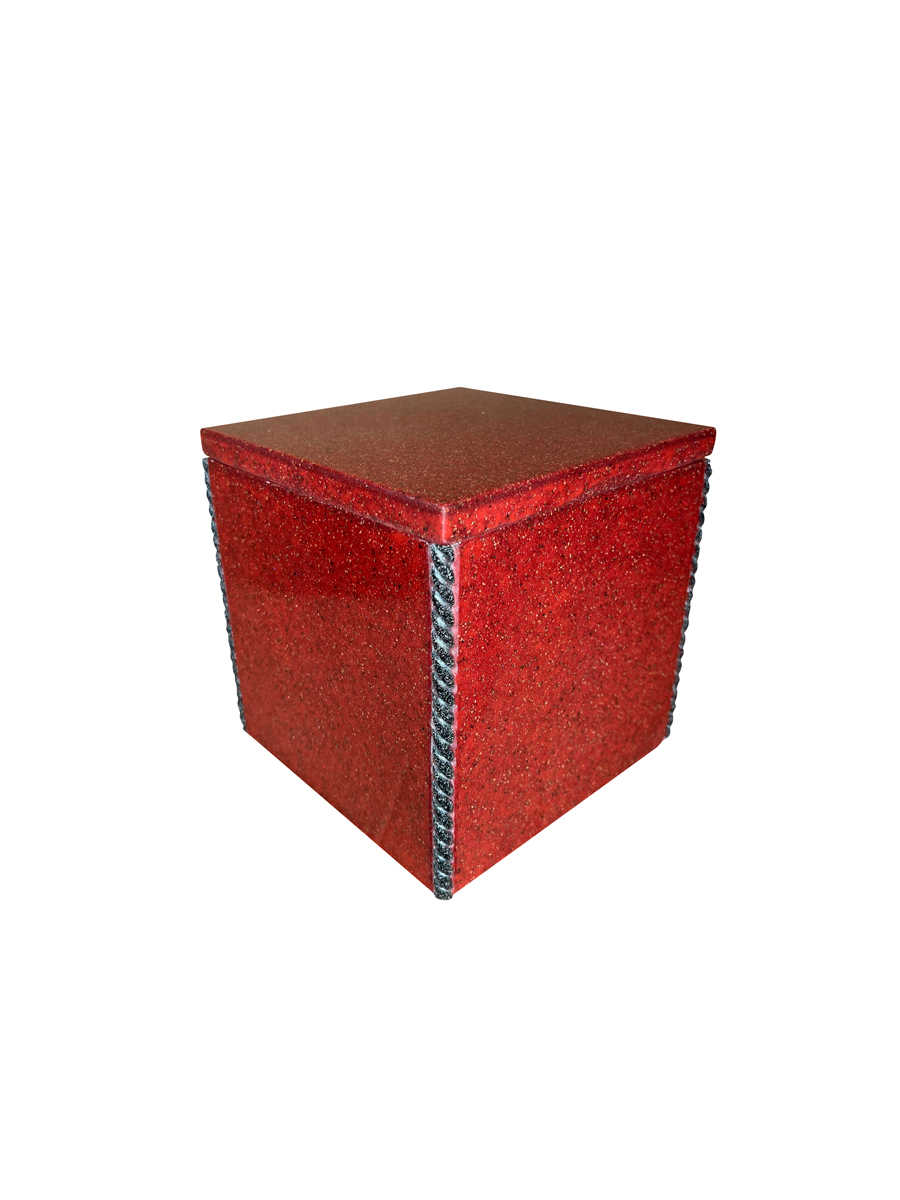 Урна для праха Куб красная (24 см)
